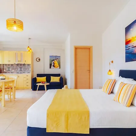 Aelia & Apartmanhotel 4*