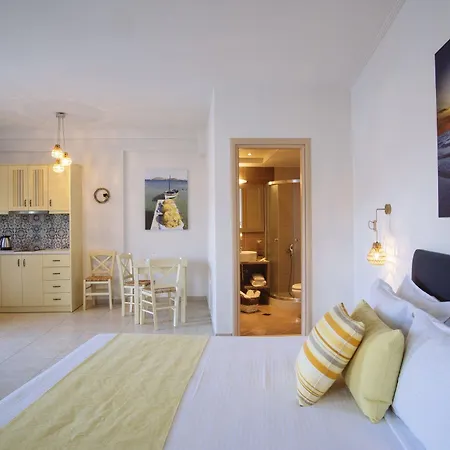 Apartmanhotel Aelia & 4*