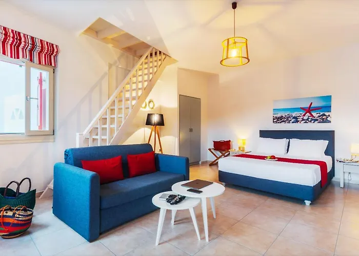 アパートホテル Aelia & 4*