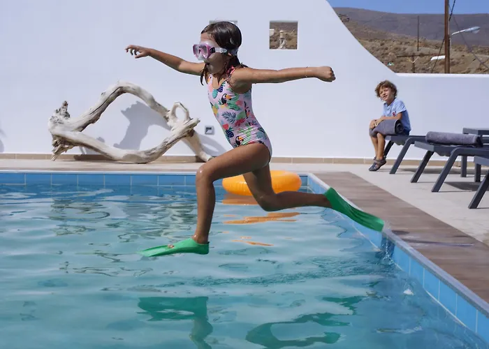 Aelia & アパートホテル