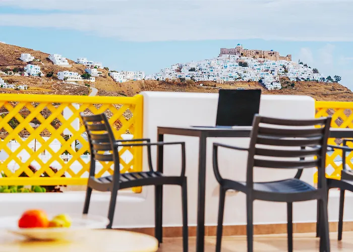 アパートホテル Aelia & Livadi (Astypalaia)