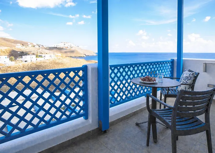 Aelia & アパートホテル