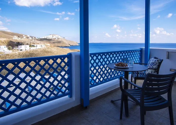 アパートホテル Aelia & Livadi (Astypalaia)