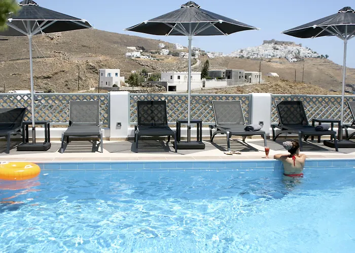 Aelia & アパートホテル